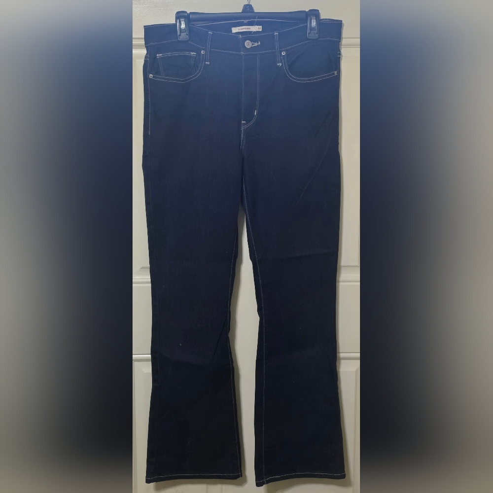 NWOT NBW Levi's Slimming Bootcut 32×30